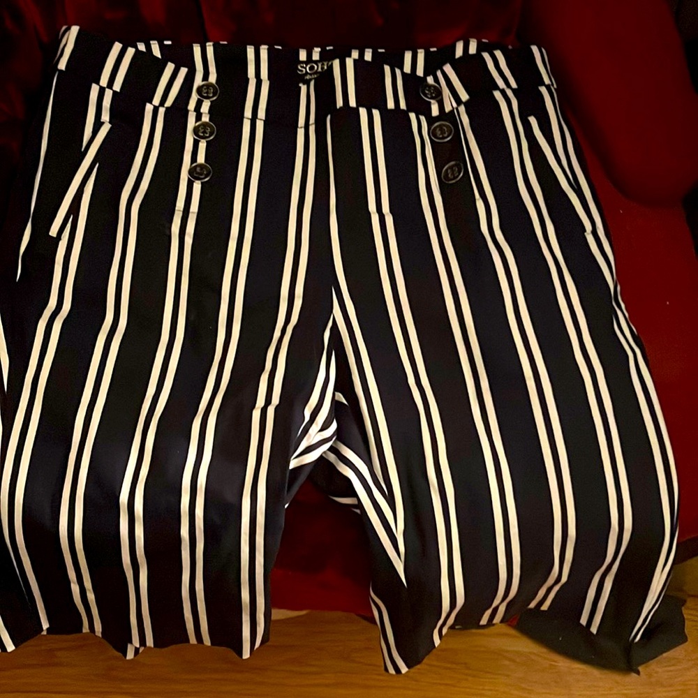Medium Stretch shorts